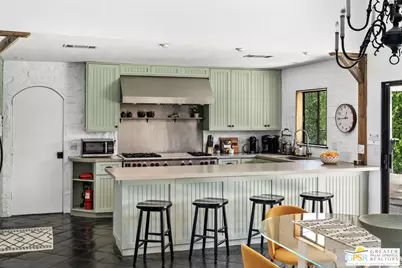 2493 E Powell Rd, Palm Springs, CA 92262 - Photo 8