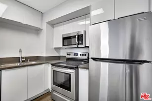 831 2nd St, Santa Monica, CA 90403 - Photo 28
