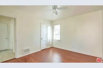 4063 Abourne Rd #B, Los Angeles, CA 90008 - Photo 4