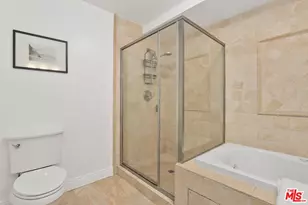 2470 S Centinela Ave, Los Angeles, CA 90064 - Photo 22
