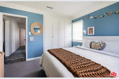 1916 W 94th St, Los Angeles, CA 90047 - Photo 20