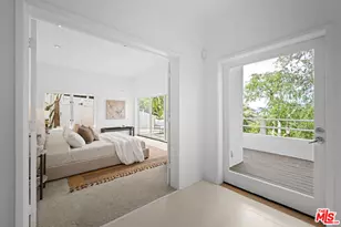 6969 Woodrow Wilson Dr, Los Angeles, CA 90068 - Photo 26