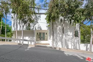 6969 Woodrow Wilson Dr, Los Angeles, CA 90068 - Photo 44