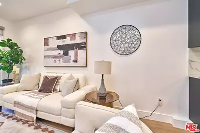 6849 N Figueroa St, Los Angeles, CA 90042 - Photo 14