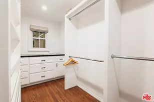 2055 Outpost Dr, Los Angeles, CA 90068 - Photo 16