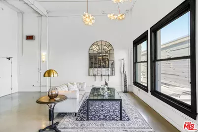 108 W 2nd St #1006, Los Angeles, CA 90012 - Photo 4