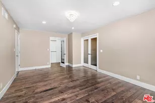 150 N Almont Dr, Beverly Hills, CA 90211 - Photo 22