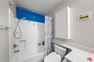 11410 Dolan Ave, Downey, CA 90241 - Photo 2