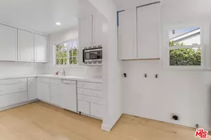1714 Warnall Ave, Los Angeles, CA 90024 - Photo 14