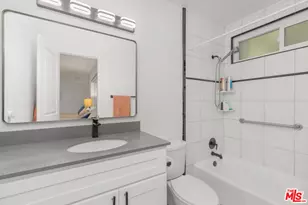 2744 S Bentley Ave, Los Angeles, CA 90064 - Photo 26