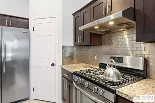 33411 Shifting Sands Trail, Cathedral City, CA 92234 - Photo 10