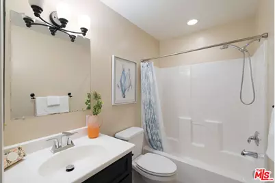 12321 Ocean Park Blvd #15, Los Angeles, CA 90064 - Photo 40