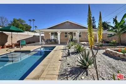 6015 Topeka Dr, Tarzana, CA 91356 - Photo 24