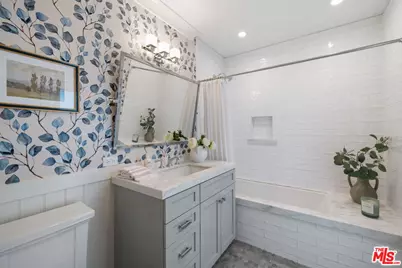 3777 Effingham Pl, Los Angeles, CA 90027 - Photo 26