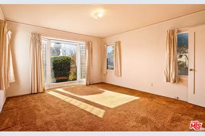 2054 Manning Ave, Los Angeles, CA 90025 - Photo 4