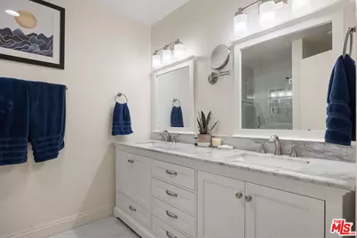 15325 Magnolia Blvd #108, Sherman Oaks, CA 91403 - Photo 16