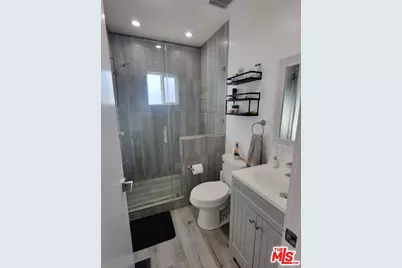 11565 Iowa Ave, Los Angeles, CA 90025 - Photo 14