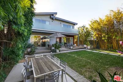 3554 Frances Ave, Los Angeles, CA 90066 - Photo 22