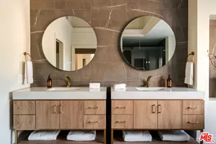 20315 Howard Ct, Woodland Hills, CA 91364 - Photo 36