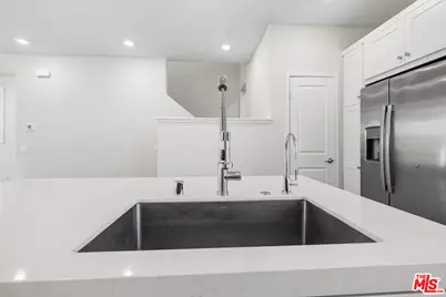 3049 Tallahassee Ln, Simi Valley, CA 93065 - Photo 20