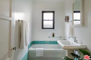 3812 Dover St, Los Angeles, CA 90039 - Photo 14