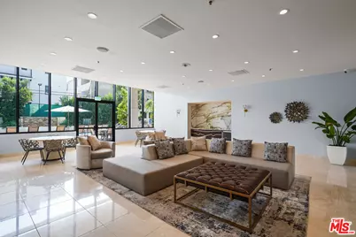 10724 Wilshire Blvd #704, Los Angeles, CA 90024 - Photo 18