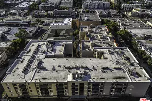 7320 Hawthorn Ave, Los Angeles, CA 90046 - Photo 22