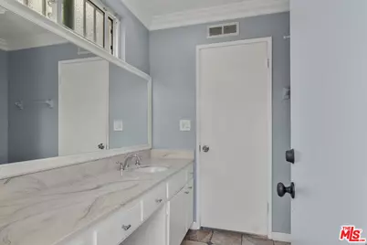 13400 Roscoe Blvd, Panorama City, CA 91402 - Photo 12