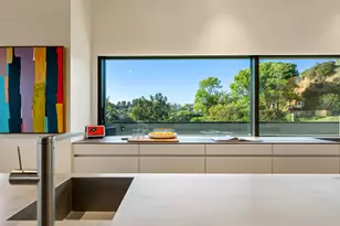 2341 Gloaming Way, Beverly Hills, CA 90210 - Photo 22