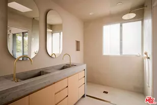 295 Mabery Rd, Santa Monica, CA 90402 - Photo 24