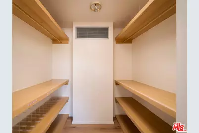 295 Mabery Rd, Santa Monica, CA 90402 - Photo 34
