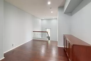 5655 Como Cir, Woodland Hills, CA 91367 - Photo 10