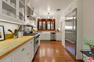 8050 Jovenita Canyon Dr, Los Angeles, CA 90046 - Photo 12