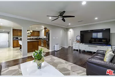 14420 Bridgewood Dr, La Mirada, CA 90638 - Photo 8