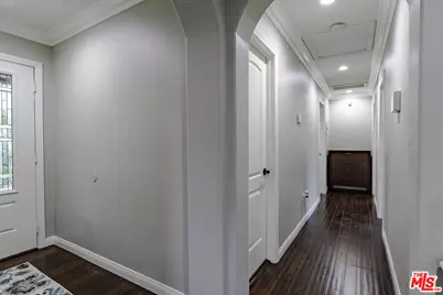 14420 Bridgewood Dr, La Mirada, CA 90638 - Photo 6