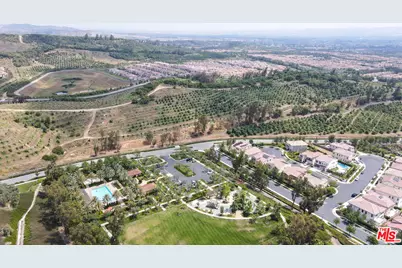 55 Suede, Irvine, CA 92602 - Photo 56