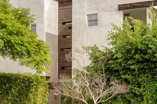 8949 Rosewood Ave, West Hollywood, CA 90048 - Photo 40