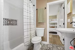 2910 W 78th Pl, Inglewood, CA 90305 - Photo 22