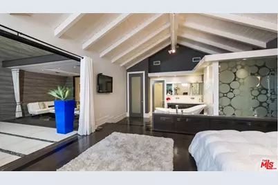 12318 W Sunset Blvd, Los Angeles, CA 90049 - Photo 22