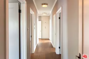 153 N Arnaz Dr, Beverly Hills, CA 90211 - Photo 14