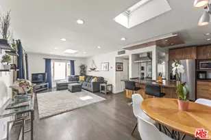 970 Palm Ave, West Hollywood, CA 90069 - Photo 2