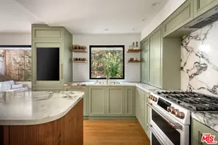 831 14th St, Santa Monica, CA 90403 - Photo 2