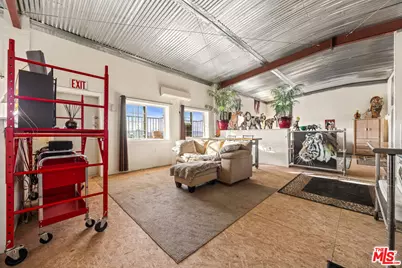 9025 Camp Rock Rd, Lucerne Valley, CA 92356 - Photo 28
