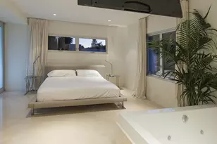 1466 N Bel Air Rd, Los Angeles, CA 90077 - Photo 24