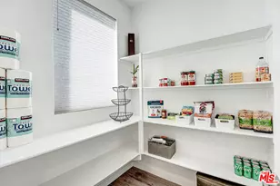 27566 Manzanita Wy, Valencia, CA 91381 - Photo 14