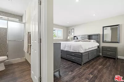 18601 Collins St #D27, Tarzana, CA 91356 - Photo 18