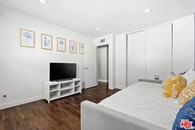 18601 Collins St #D27, Tarzana, CA 91356 - Photo 14