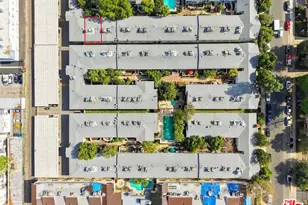 18601 Collins St, Tarzana, CA 91356 - Photo 30