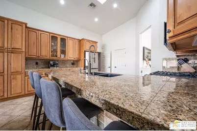 68210 Bella Vista Rd, Cathedral City, CA 92234 - Photo 8