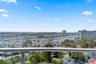 13700 Marina Pointe Dr, Marina del Rey, CA 90292 - Photo 2